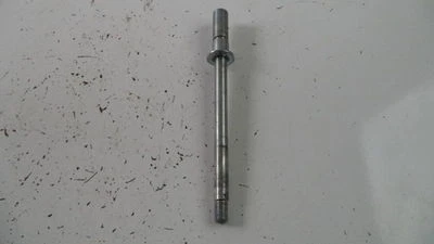 Suzuki VL800 2003 Intruder Volusia 800/03 eje delantero Foto 1 de 4