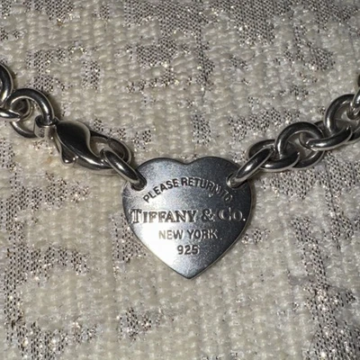 Collar Gargantilla Tiffany & Co Plata Esterlina Regreso a Tiffany Etiqueta Corazón 15" Foto 1 de 4
