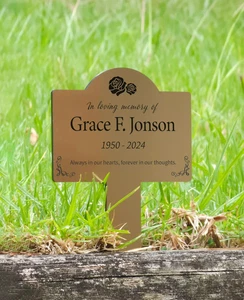 Personalised Memorial Plaque Garden Stake Grave Marker RIP Stake for Mum Dad - Picture 1 of 3