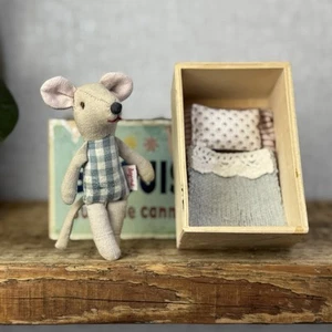 Maileg St Louis Matchbox Mouse - Caja de cerillas de madera de colección rara (caja de cerillas dañadas) - Imagen 1 de 20
