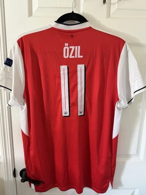 Mesut Ozil Arsenal Home 16/17 Jersey Size XXL - Image 1 of 4