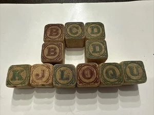 11 bloques ABC de alfabeto de madera antiguo temprano - Imagen 1 de 11