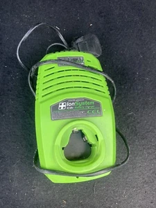 Ion System 10,8v Akku Ladegerät voll funktionsfähig günstig - Bild 1 von 5