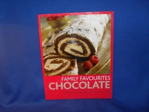 FAMILY FAVOURITES CHOCOLATE - PERFECT CHOCOLATE RECIPES FOR THE ENTIRE FAMILY - Picture 1 of 3