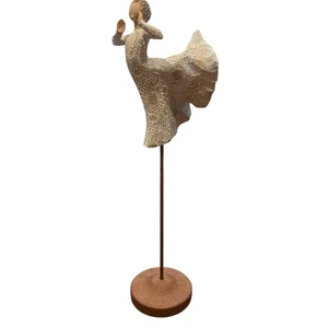 Willow Tree Song of Joy Angel Figurine on Stand by Susan Lordi 2011 - Picture 1 of 10