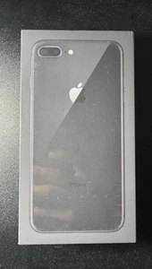 NEW *UNOPENED* Apple iPhone 8 Plus 64GB Space Gray - Locked To Tracfone - Afbeelding 1 van 2