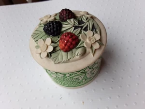 Schmuckschatulle, Handcast Designs Ltd, klein Vintage, Brombeere/Himbeere, Blumen - Bild 1 von 6