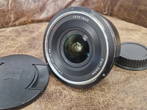 Zeiss Distagon 18mm f3.5 Lens ZE (EF fit) - Picture 1 of 5
