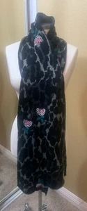 Betsey Johnson SCARF pink flower ๐ธ W silver Metallic Lurex - Picture 1 of 7