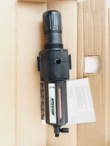 SPEEDAIRE 4ZK98 Air Filter Regulator, 3/4 in NPT, 212 Cfm, 40 Micron # NEW - Picture 1 of 5