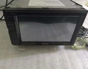 Kenwood DDX25BT 6,2" 2-Din im Armaturenbrett Auto Audio DVD Receiver mit Bluetooth & SiriusXM - Bild 1 von 5