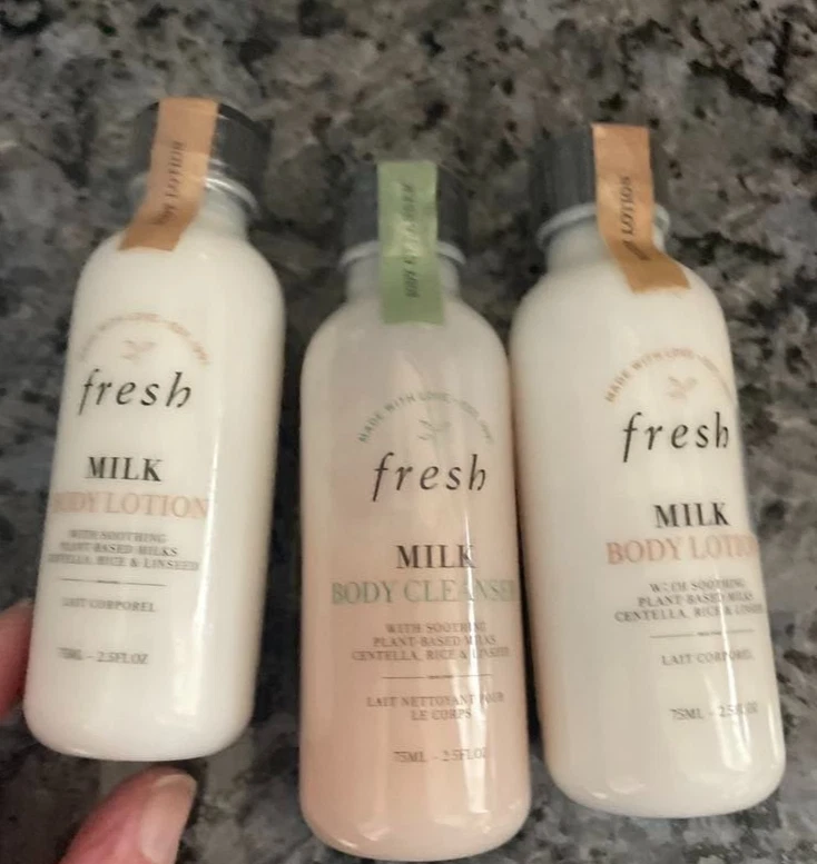 Loción corporal de leche fresca (2) y limpiador corporal (1) lote tamaño viaje Foto 1 de 1