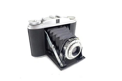 Agfa Isolette II con cámara Agnar 4,5/85 mm Agfa München Foto 1 de 4