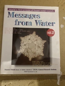MESSAGES FROM WATER, VOL. 2 (ENGLISH AND JAPANESE EDITION) By Masaru Emoto Mint - Picture 1 of 2