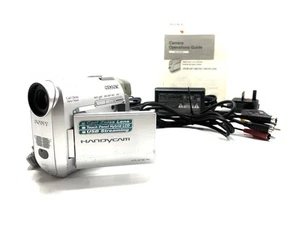 Sony DCR-HC18E Mini DV Tape Digital Video Camera Handycam Complete Working Set - Picture 1 of 18