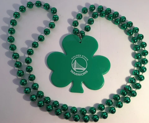 WARRIORS SANIT PATRICK DAY GREEN BEADED NECKLACE WITH A SHAMROCK & WARRIORS LOGO Cover