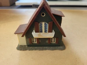 HO/1:87 Faller 130207 Casa unifamiliar L9cm x B10cm x H9cm - Imagen 1 de 4