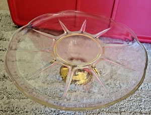 Soporte para Pasteles Mediados de Siglo Moderno Duchin Creations Latón y Cristal - Imagen 1 de 5