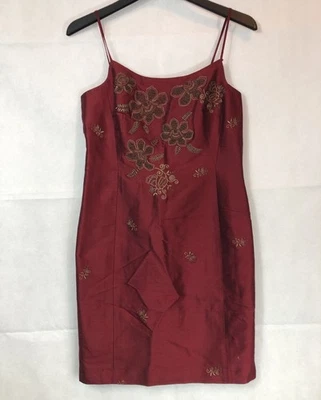 VESTIDO ANN TAYLOR Borgoña Forrado SEDA Hasta la Rodilla Bordado Flores Talla 6 (D13) Foto 1 de 4