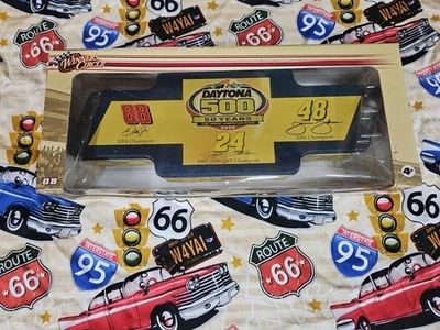 Daytona 500 Commemorative 50th Edition - 4 Car Set in a Tin Limited Edition new - Image 1 of 4