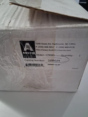 Caja eléctrica Austin 10" x 8" x 6" con puerta con bisagras (sin placa posterior) Foto 1 de 4