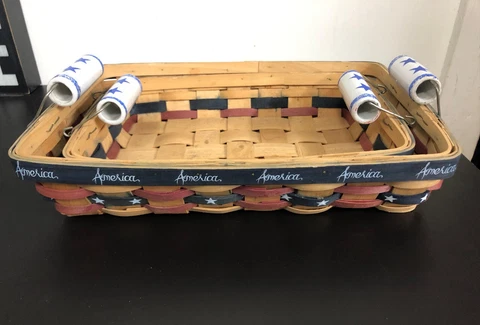 2 Rustic Patriotic America Woven Wood Baskets Ceramic Star Handle Red White Blue Cover