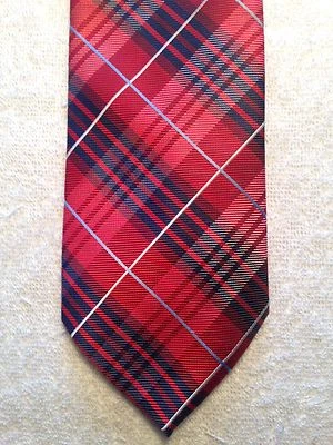 CORBATA IZOD HOMBRE 3,5 X 59 NUEVA SIN ETIQUETAS ROJA CON ESTAMPADO DE RAYAS Foto 1 de 4