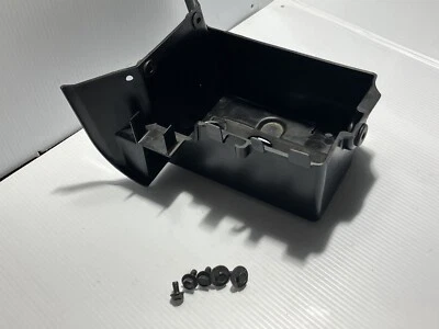 2008 Kawasaki Vulcan 1600 Battery Tray (Mean Streak) (OEM) Foto 1 de 4