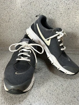 Nike In Season TR Womens Athletic Shoes Comfort Footbed Sz 7 - Image 1 of 4
