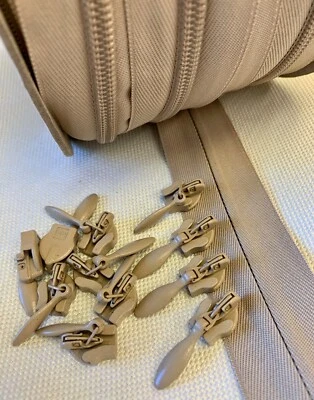 TAN #5 Heavy Duty Invisible Zipper Yardage - 25 yds/35 pulls - Image 1 of 2