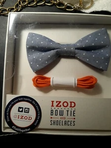 IZOD Blue & White Adjustable BOW TIE Adjusts to 13 3/4" - 18" NeckAnd - Picture 1 of 6