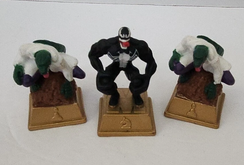 Juego de ajedrez Pressman Marvel Heroes 2003 VENOM piezas de repuesto lote de 3  Foto 1 de 4