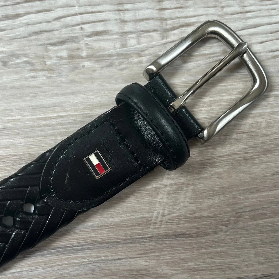 Tommy Hilfiger 黑色编织皮革腰带 34 码抛光银色扣 40 英寸长 — 第 1/4 张图片