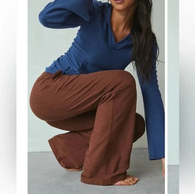 Pantalones para mujer Beyond Yoga Spacedye con espalda ancha marrón S Foto 1 de 4