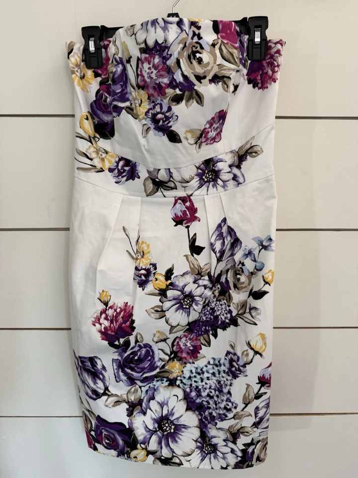 Vestido Floral Casa Blanca Mercado Negro Sin Mangas con Bolsillos WHBM Talla 12 Foto 1 de 4