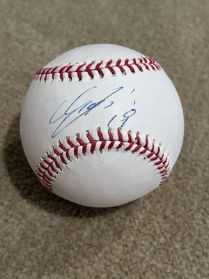 Béisbol autografiado por Koji Uehara de los Medias Rojas de Boston Foto 1 de 4