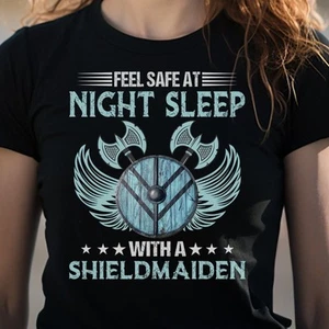 Camiseta vikinga Sleep With A Shieldmaiden camiseta temática vikinga Dios nórdico - Imagen 1 de 3