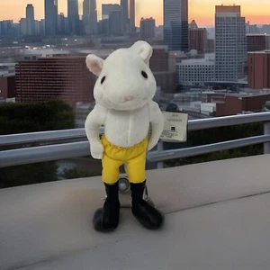 Hasbro Rare Stuart Little Mini Plush 8" Mouse w/ Boots Yellow Short Stuffed Toy - Picture 1 of 24
