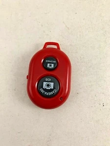 REMOTE SHUTTER FOR PHONE CAMERA 360 IOS ANDROID KEYCHAIN RED - Picture 1 of 3