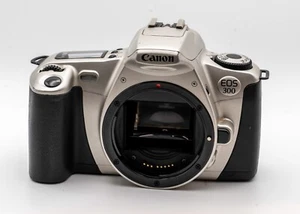 Canon EOS 300 35mm SLR Film Camera Body UNTESTED - Picture 1 of 9