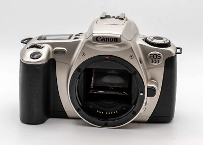 Vintage Canon EOS 300 35mm SLR Film Camera Body – Not fully tested - Image 1 of 4
