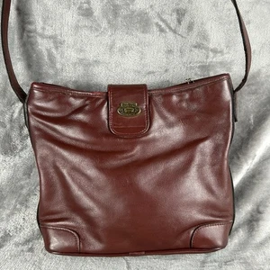 VTG Étienne Aigner Leather Burgundy Purse Shoulder Bag Designer Classic Style - Picture 1 of 15