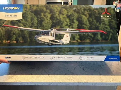 Радиоуправляемый самолет E-Flite Icon A5 — версия PNP (Fly Off Water Or Land). - Изображение 1 из 4