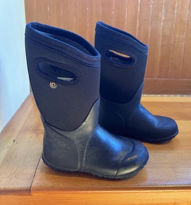 Bogs Boots  - Size 13 Youth Black York Solid  Waterproof Rain Snow Boots Kids - Image 1 of 4