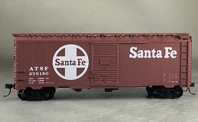 Accurail - Santa Fe - 40' Box Car # 276180 - Image 1 of 4