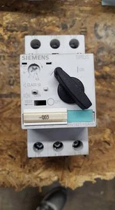 SIEMENS 3RV1421-1GA10 HANDMOTORSTARTER W228 - Bild 1 von 1