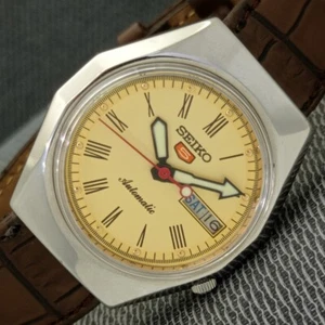 VINTAGE SEIKO 5 AUTOMATIC 7009A JAPAN MENS GOLDEN COLOR DIAL WATCH a724-U - Picture 1 of 10