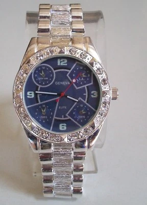 Reloj de pulsera de moda hip hop informal elegante esfera azul acabado plateado para hombre Foto 1 de 4