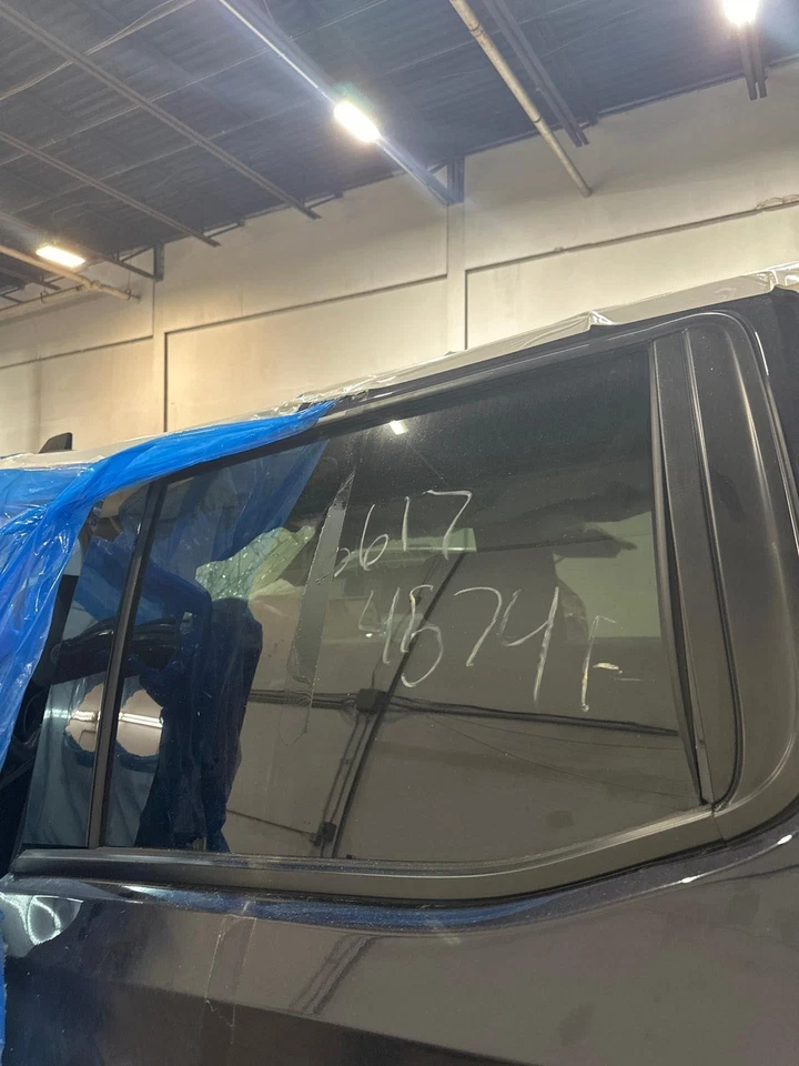 Rear Door Window Glass GMC SIERRA 1500 Left Driver 19 20 21 22 23 24 - Image 1 of 1