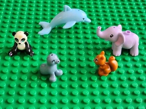 Lego Friends Elefant Eichhörnchen Panda Delfin Robbe Minifiguren Menge 5 Tiere - Bild 1 von 9